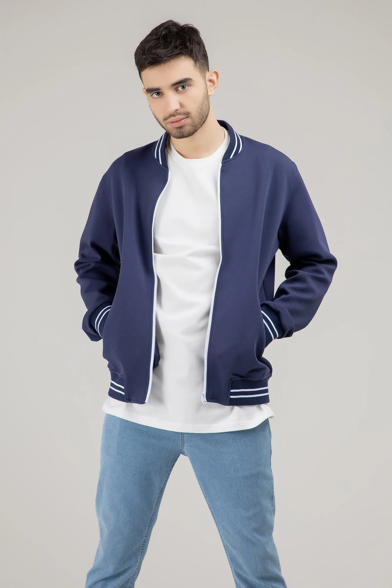 Ветровка короткая длина