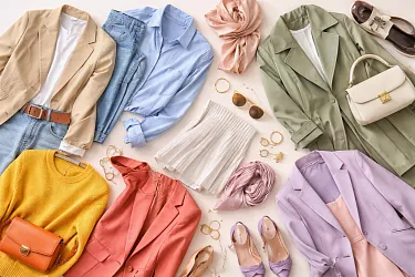 Как правильно сочетать цвета в одежде