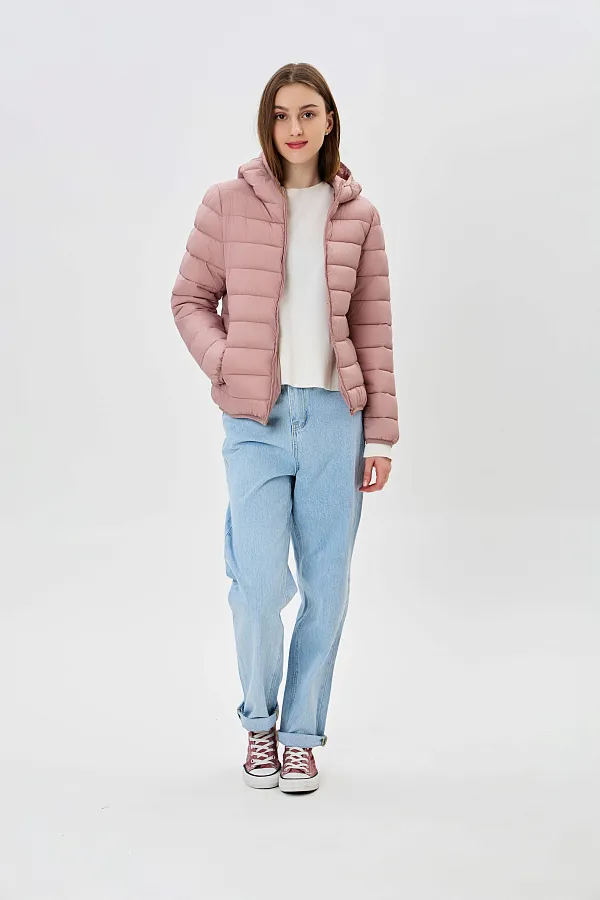 Женская куртка короткая длина