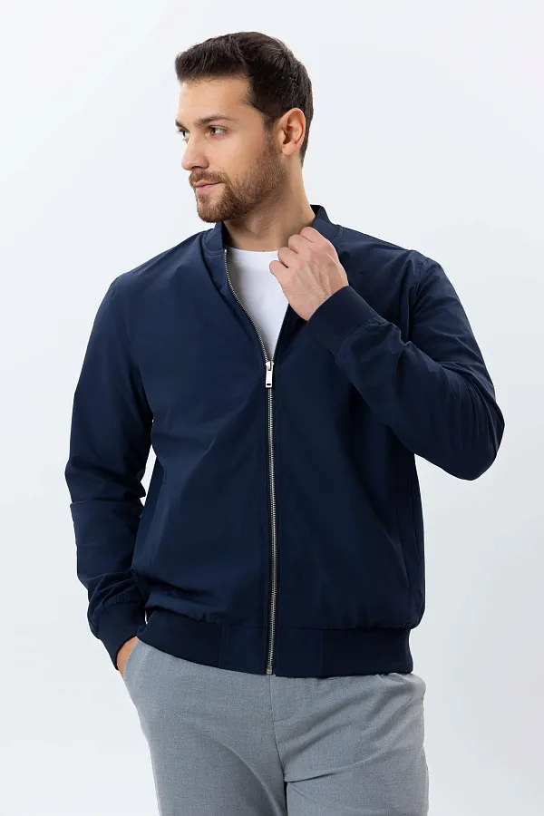 Ветровка короткая длина