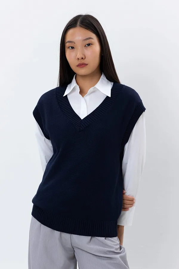 Женская жилетка