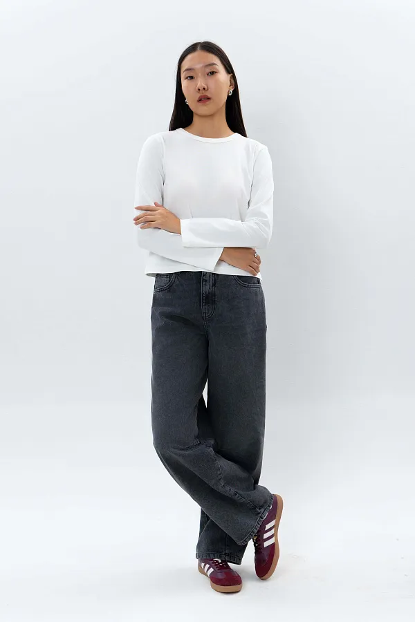 Женские джинсы