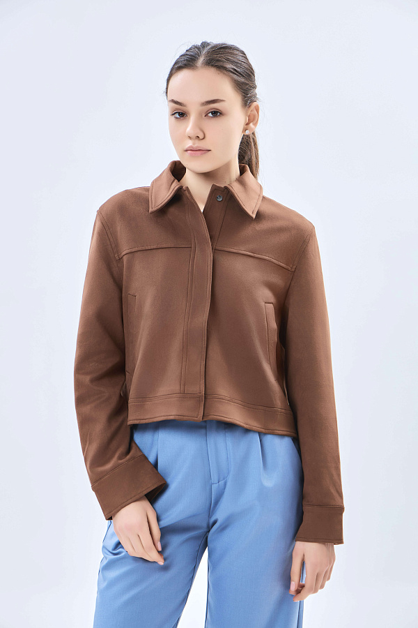 Женская ветровка короткая длина