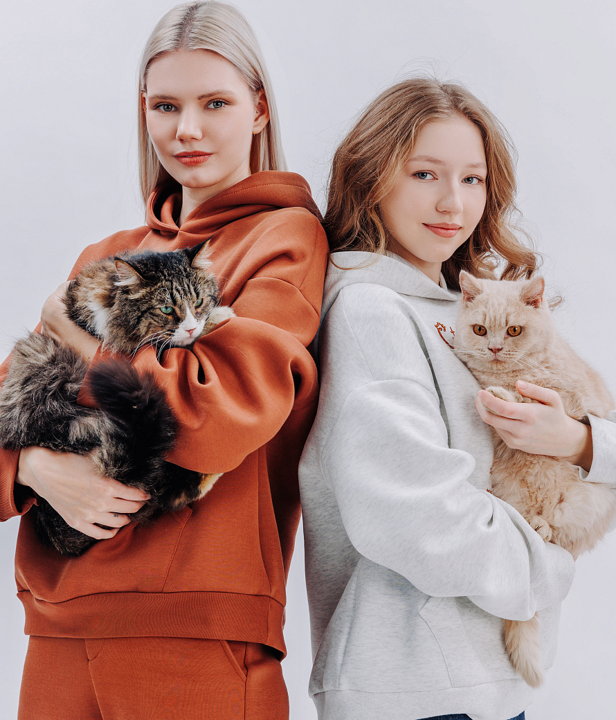 PURR & FLUFF